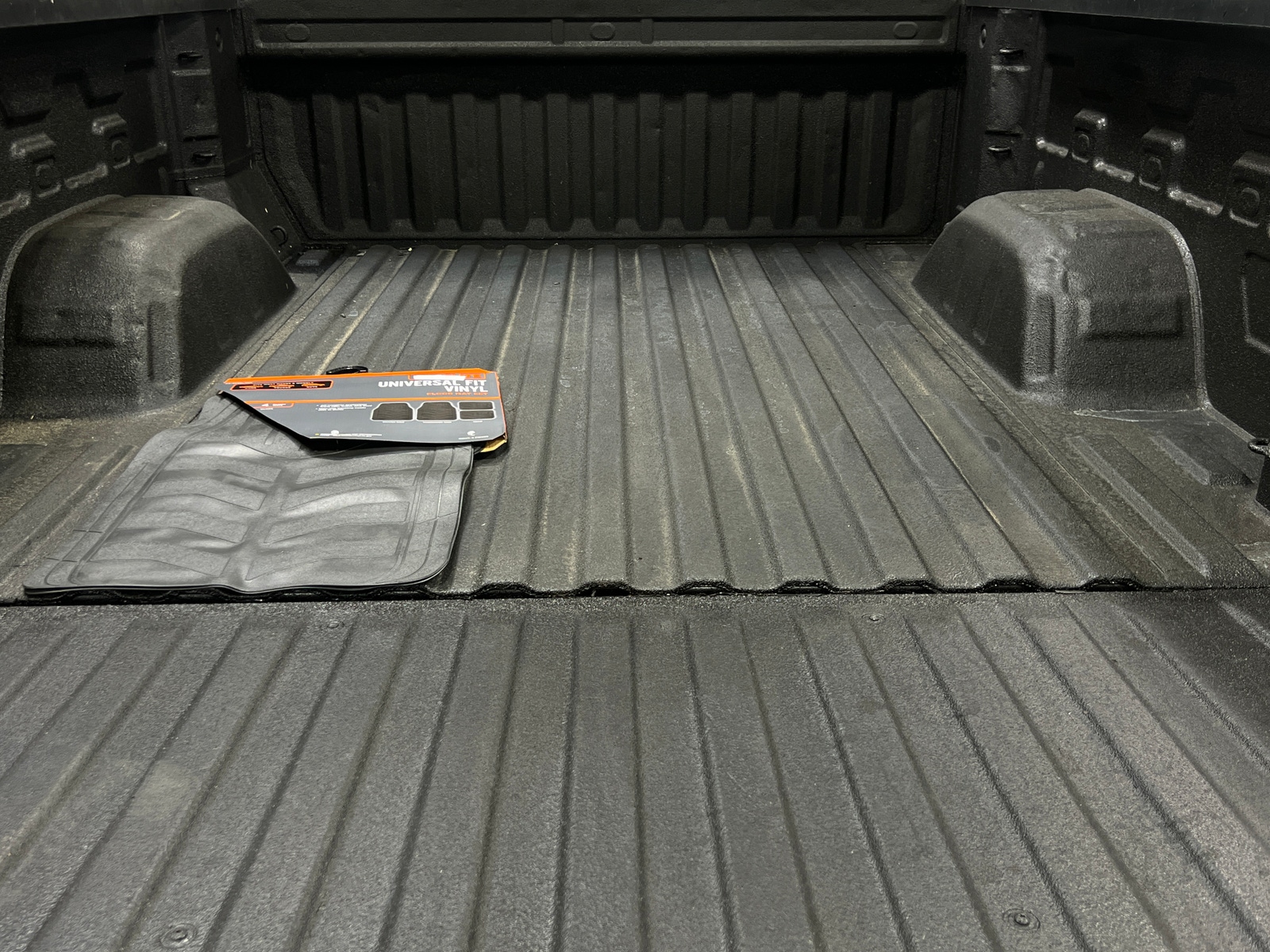 Thumbnail: 2022 Chevrolet Silverado 1500 - 7