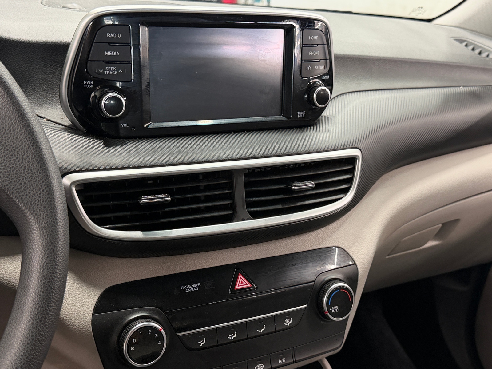 Thumbnail: 2020 Hyundai Tucson - 4