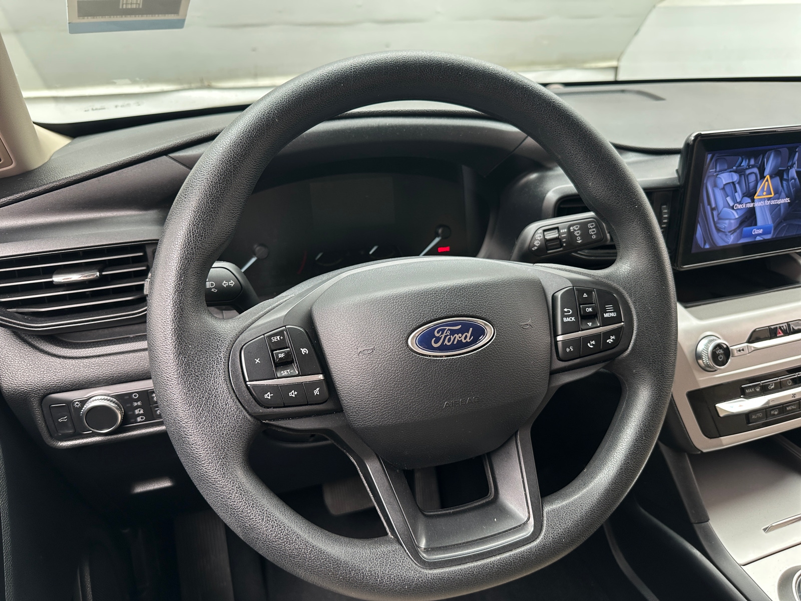 Thumbnail: 2021 Ford Explorer - 5