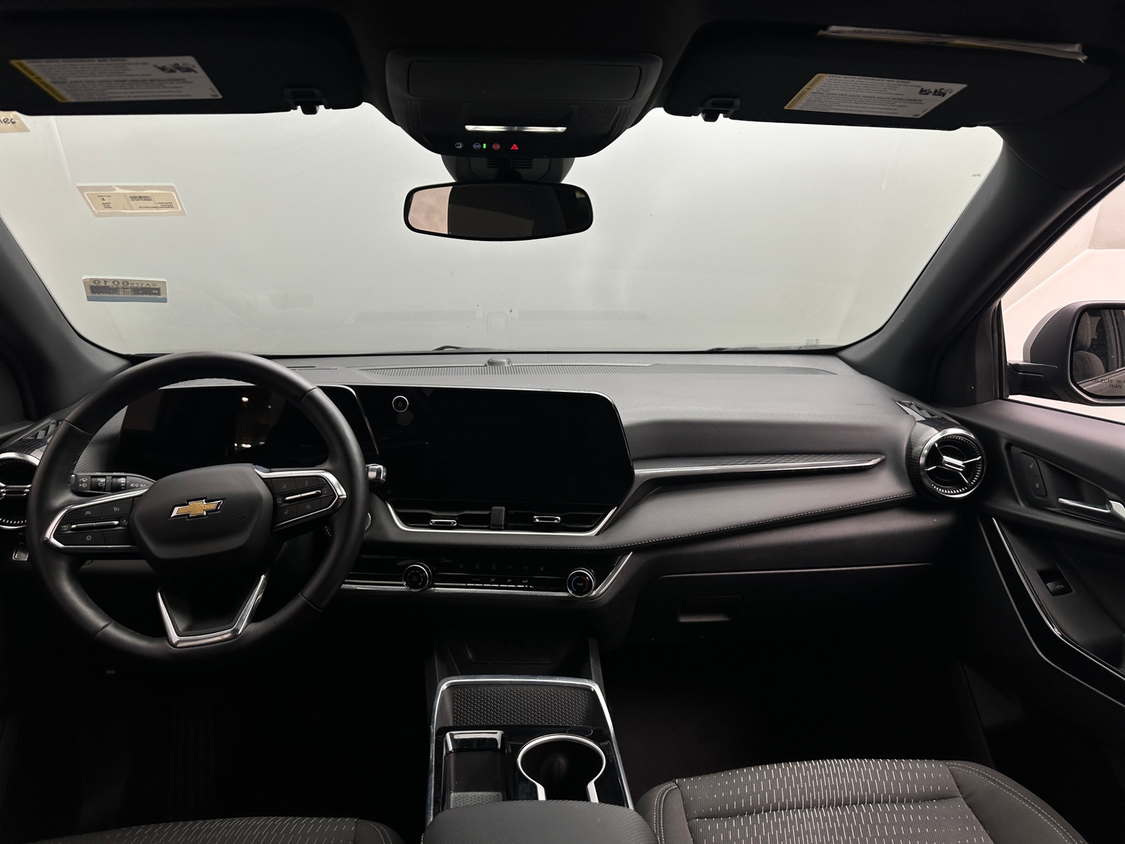 Thumbnail: 2025 Chevrolet Equinox - 3