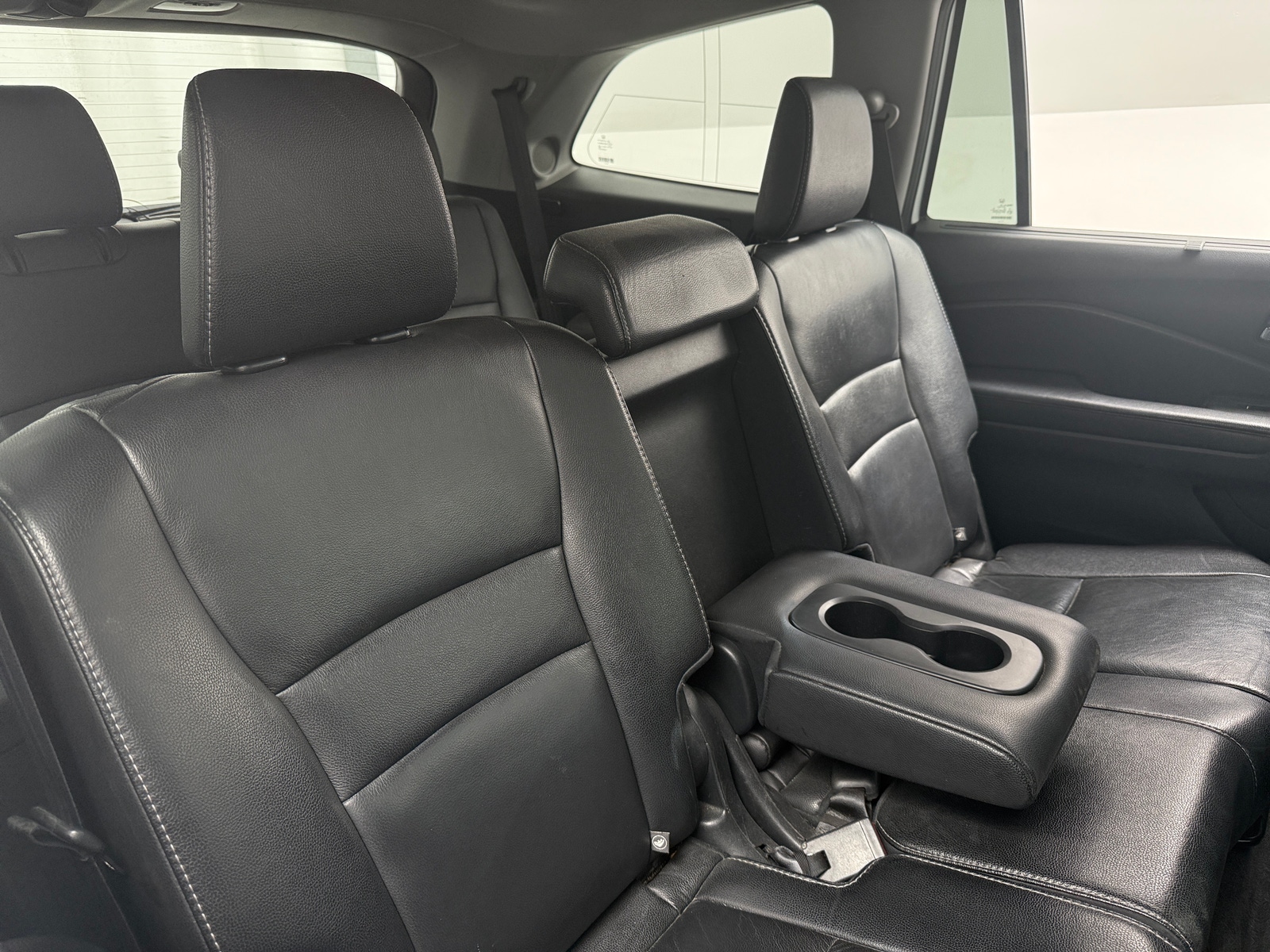 Thumbnail: 2017 Honda Pilot - 5