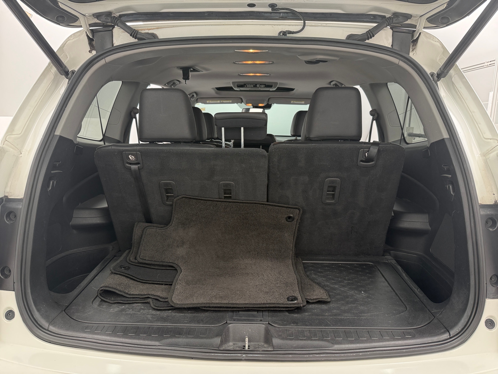 Thumbnail: 2017 Honda Pilot - 6