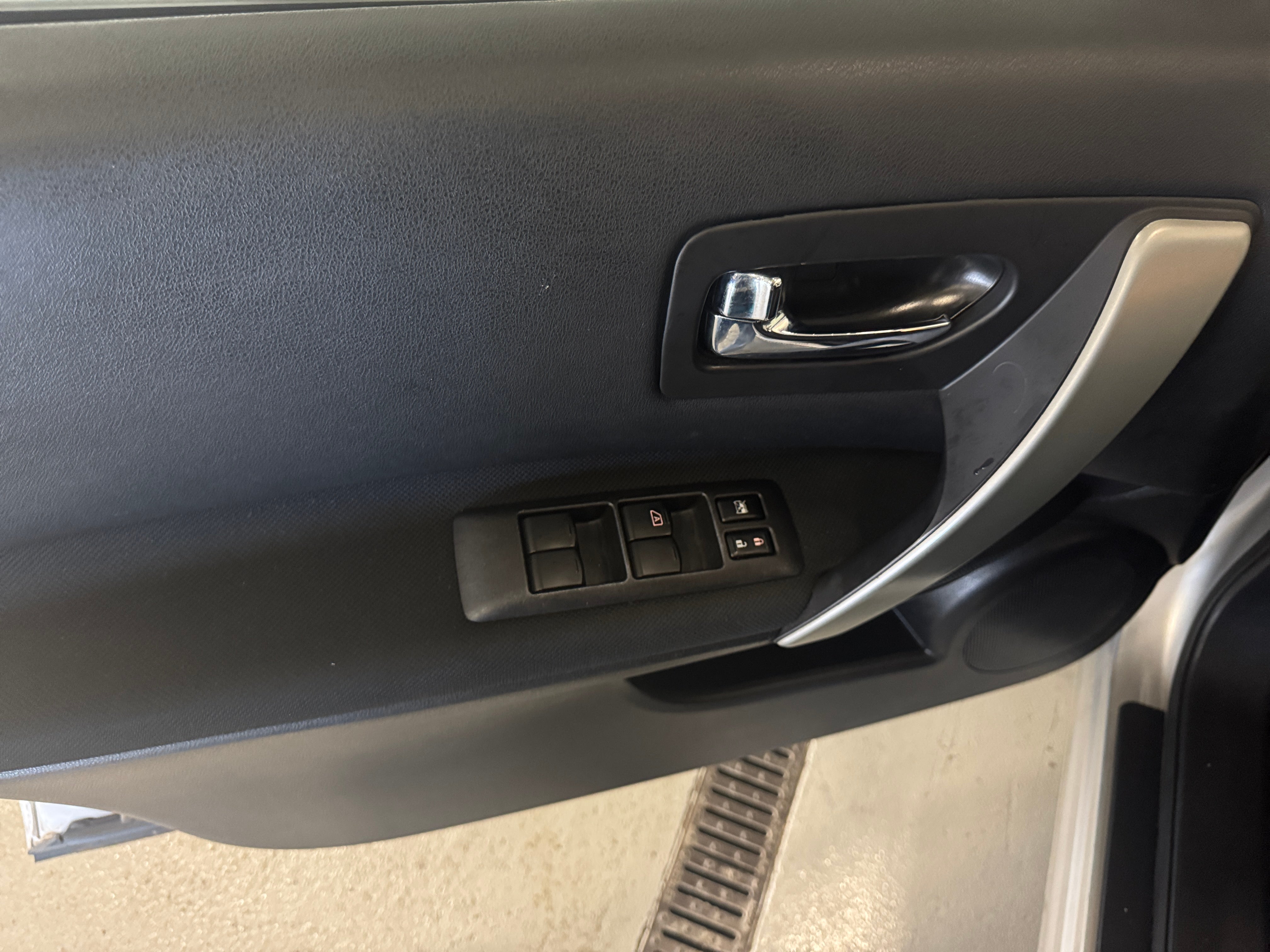 2012 Nissan Rogue