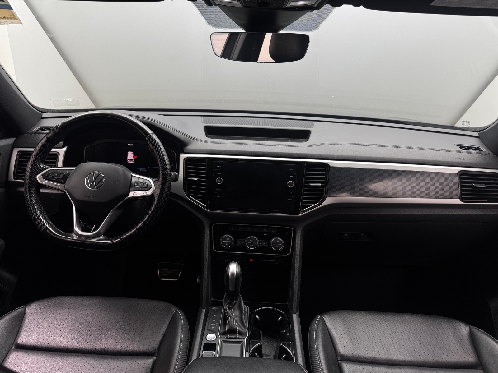 Thumbnail: 2021 Volkswagen Atlas - 2
