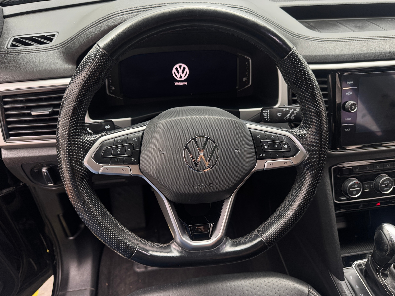 Thumbnail: 2021 Volkswagen Atlas - 4
