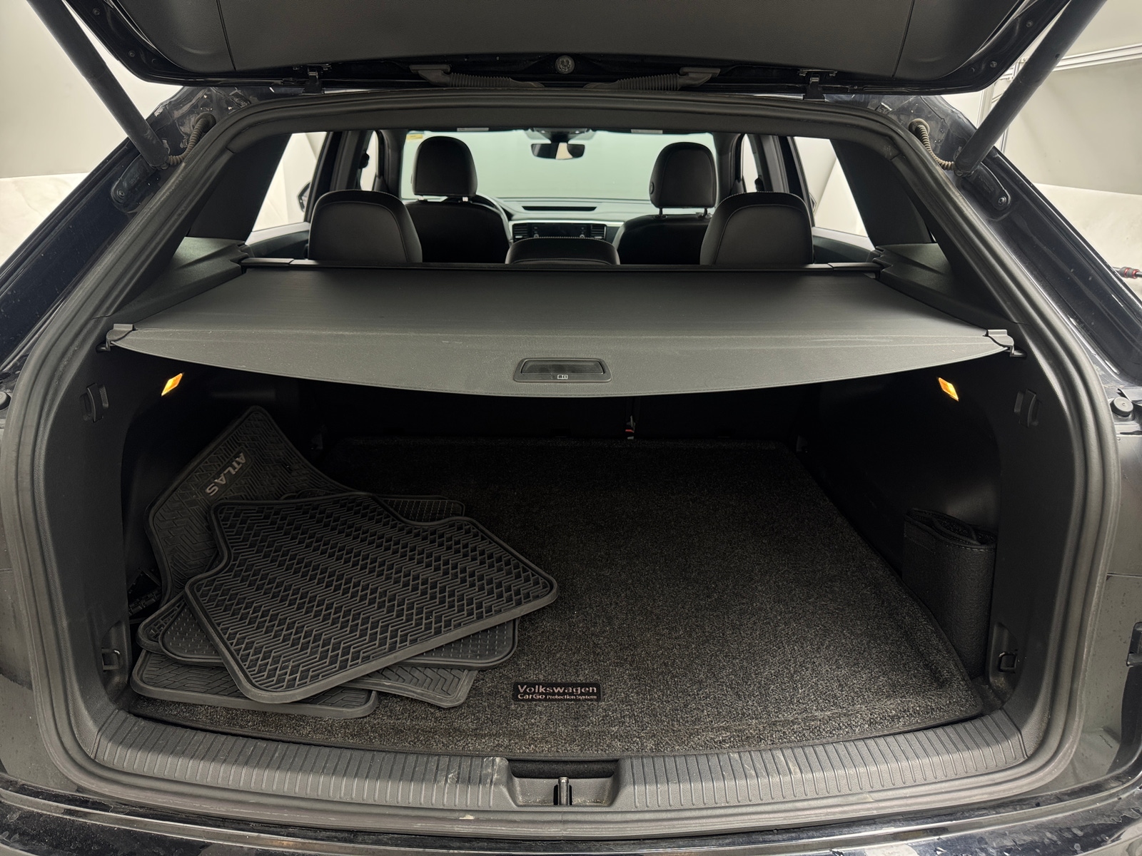 Thumbnail: 2021 Volkswagen Atlas - 6