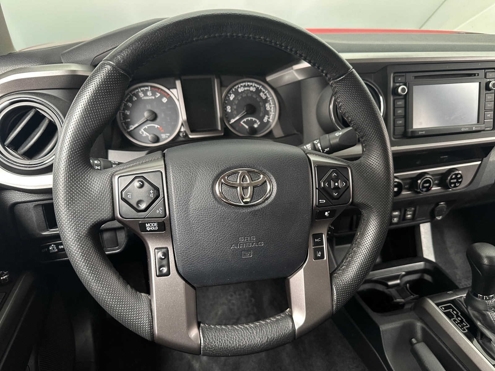 Thumbnail: 2018 Toyota Tacoma - 5