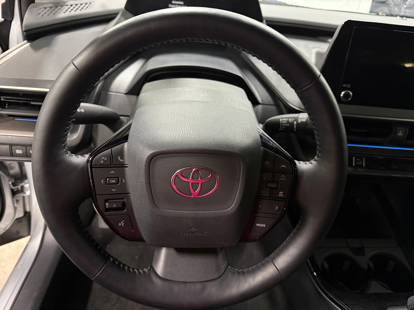 Thumbnail: 2025 Toyota Prius - 4