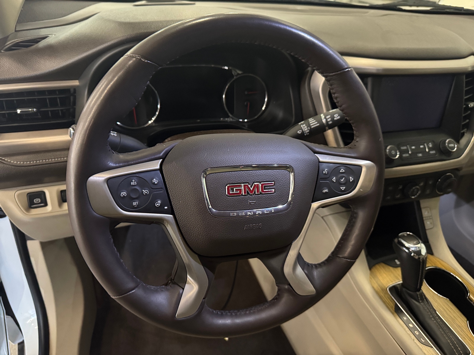 Thumbnail: 2019 GMC Acadia - 4
