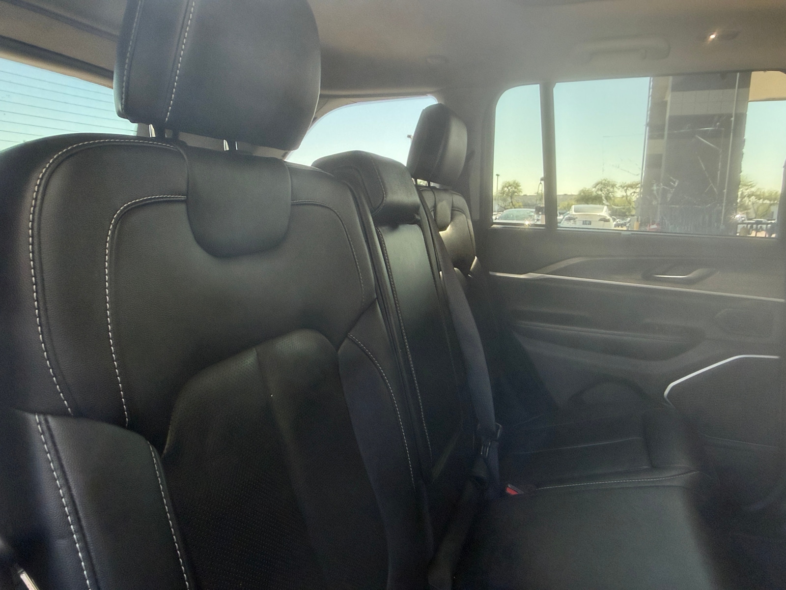 Thumbnail: 2022 Jeep Grand Cherokee - 5
