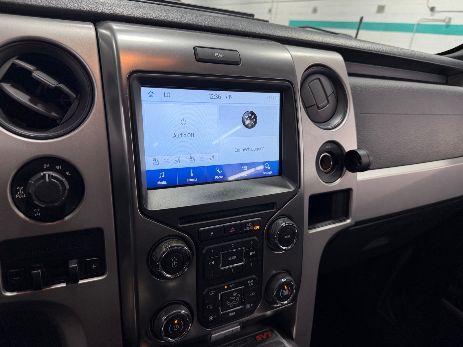 Thumbnail: 2013 Ford Econoline - 4
