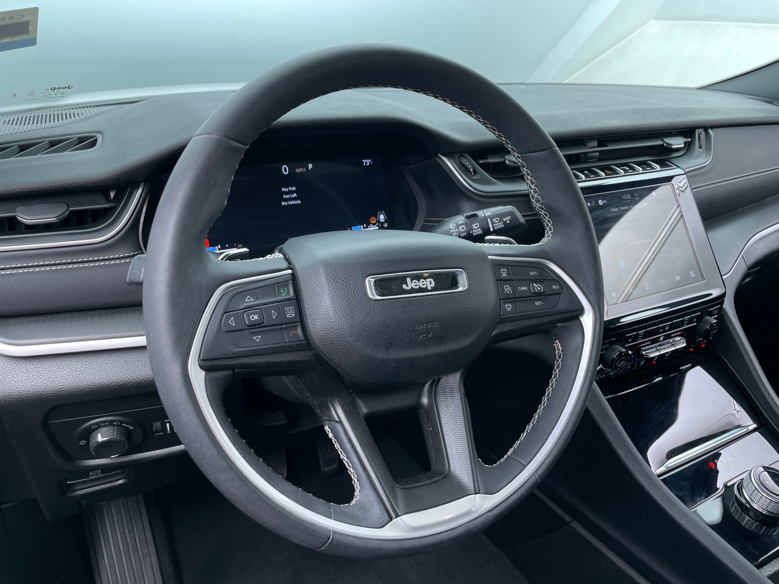 Thumbnail: 2024 Jeep Grand Cherokee L - 5