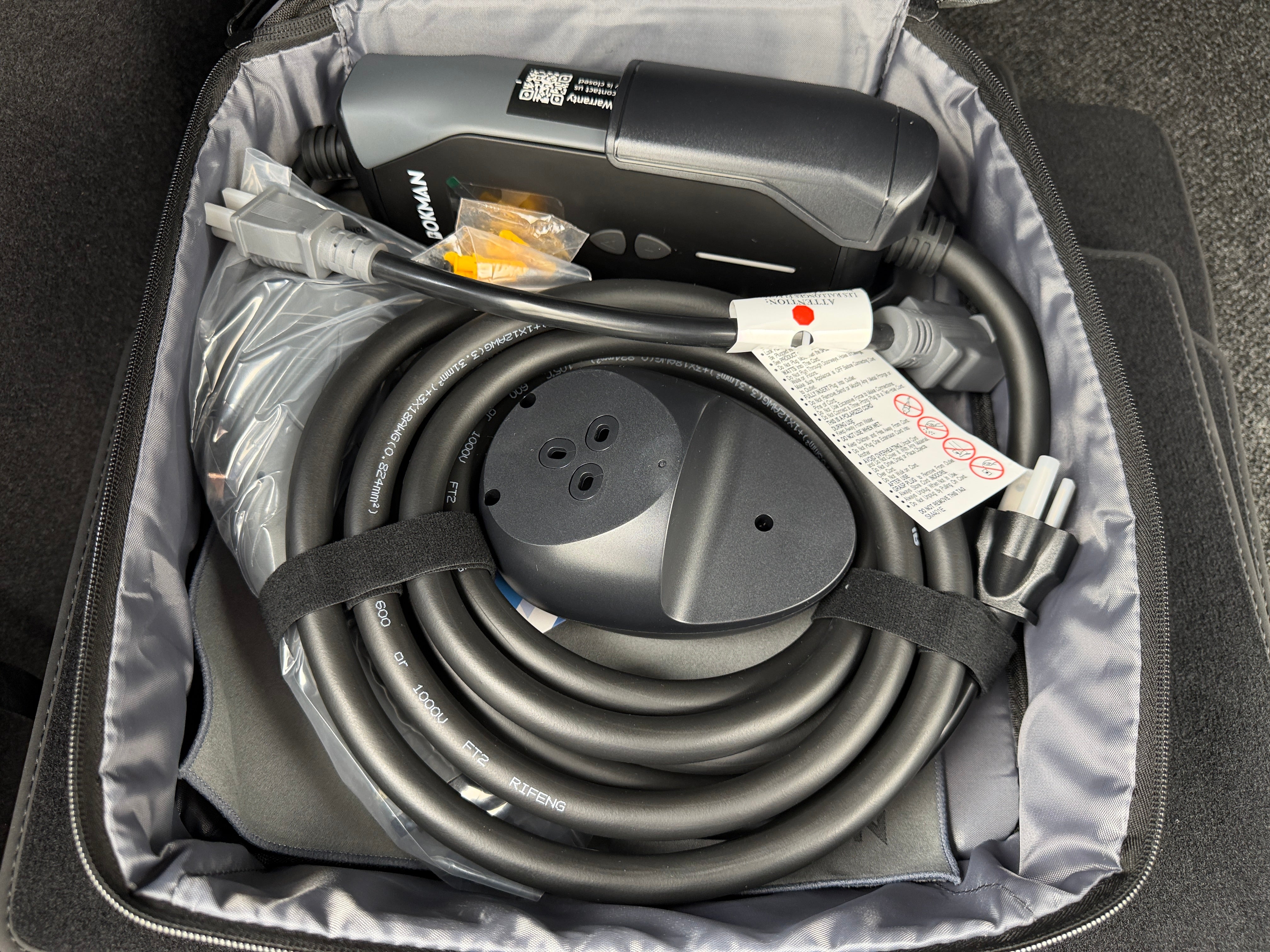 Used 2021 Volkswagen ID.4 PRO S with VIN WVGTMPE23MP056141 for sale in Auburn, WA