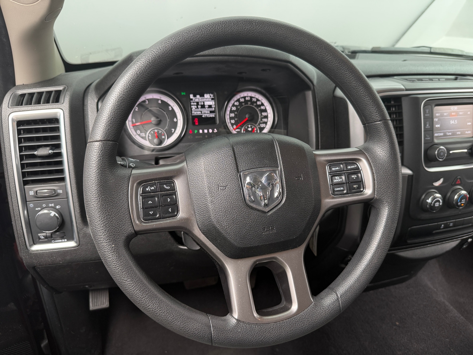 Thumbnail: 2024 RAM 1500 Classic - 5