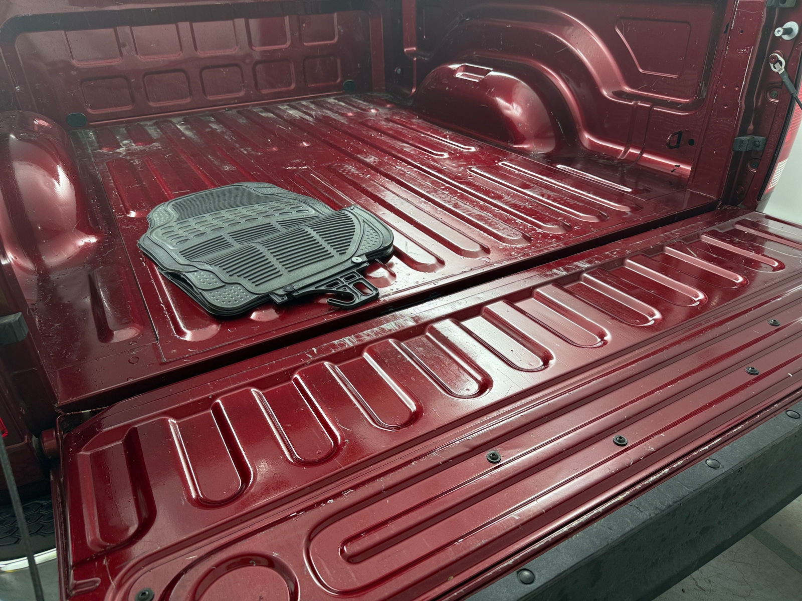 Thumbnail: 2024 RAM 1500 Classic - 7