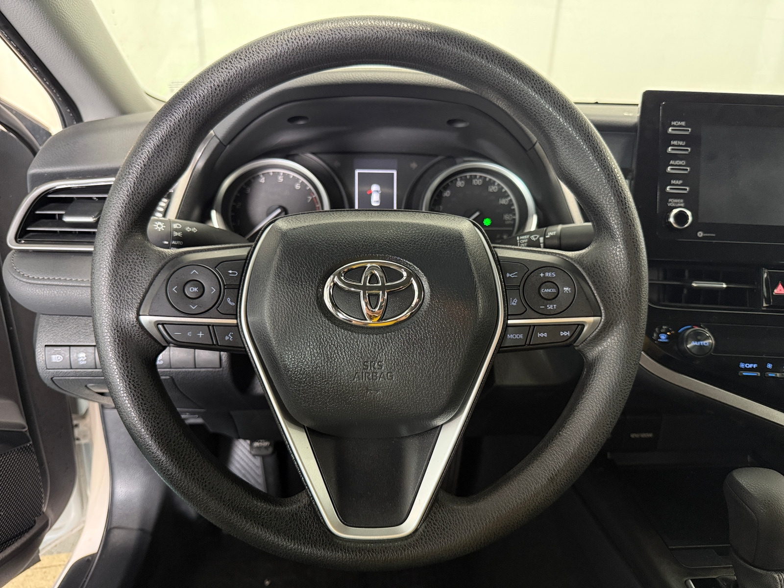 Thumbnail: 2023 Toyota Camry - 5