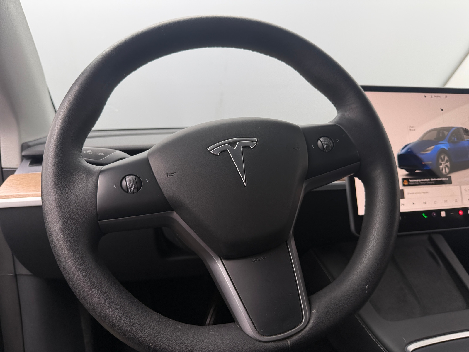 Thumbnail: 2023 Tesla Model Y - 4