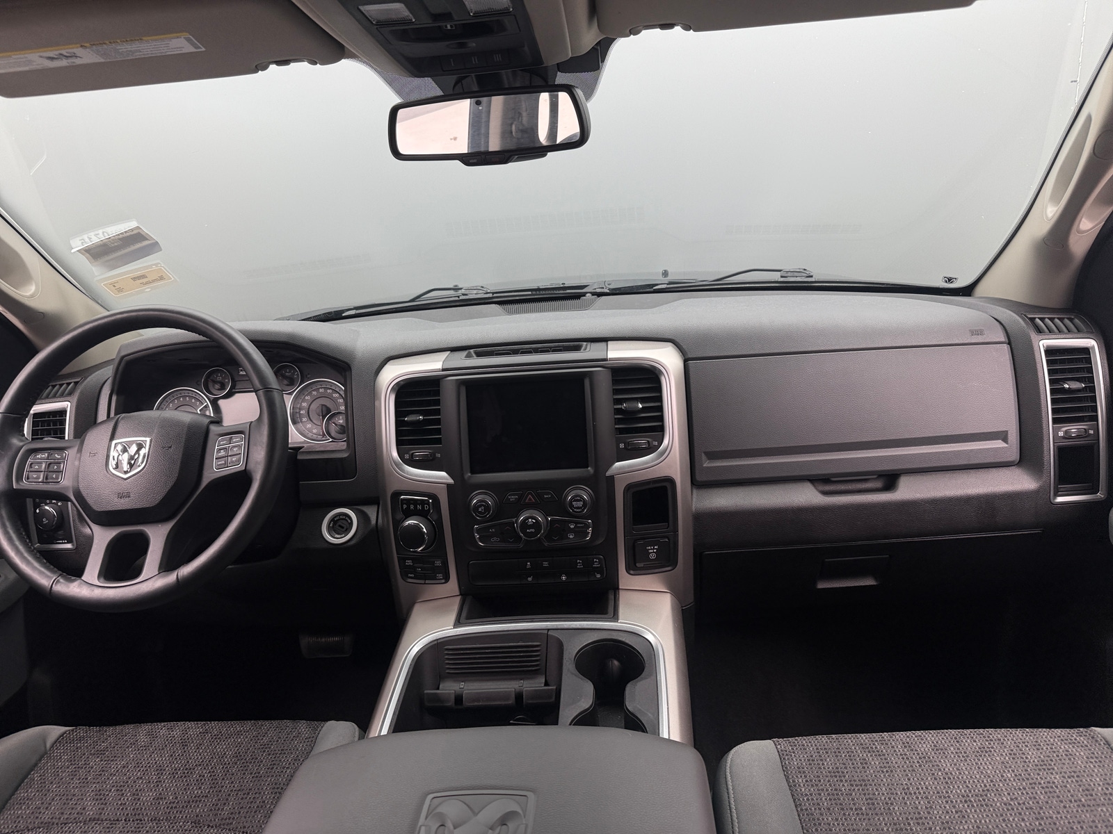 Thumbnail: 2019 RAM 1500 Classic - 3