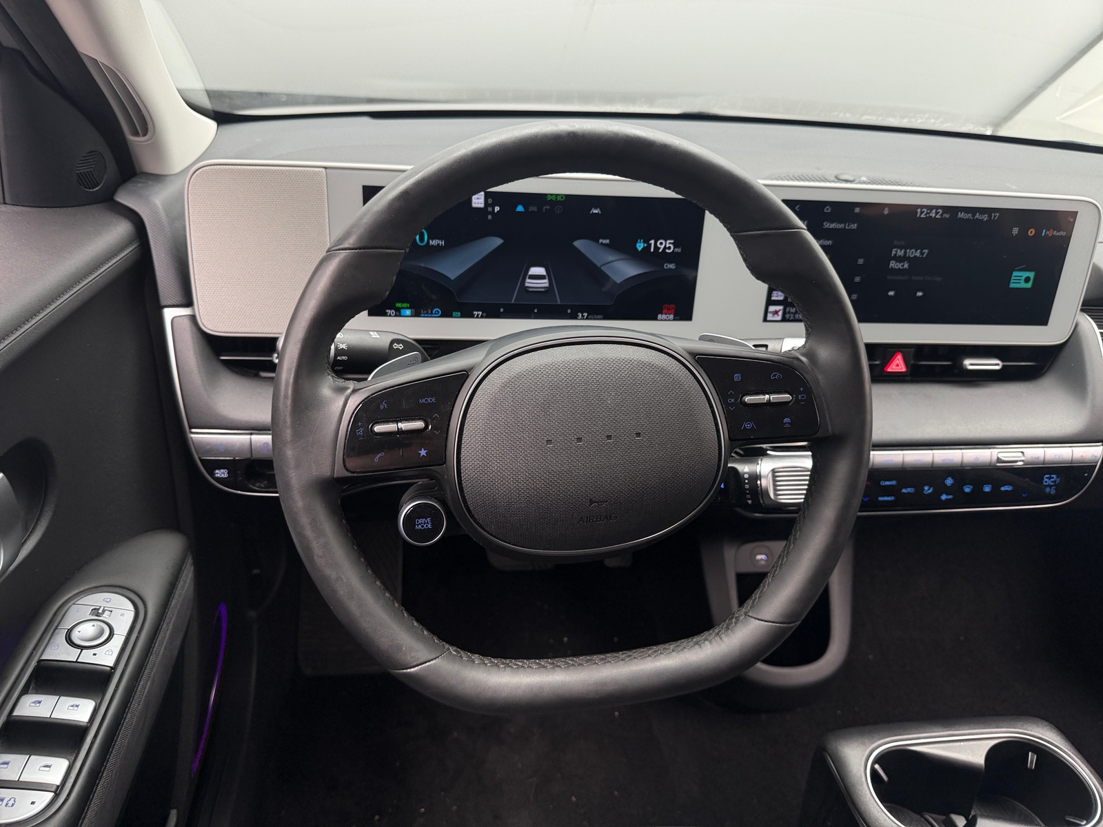 Thumbnail: 2023 Hyundai Ioniq 5 - 4