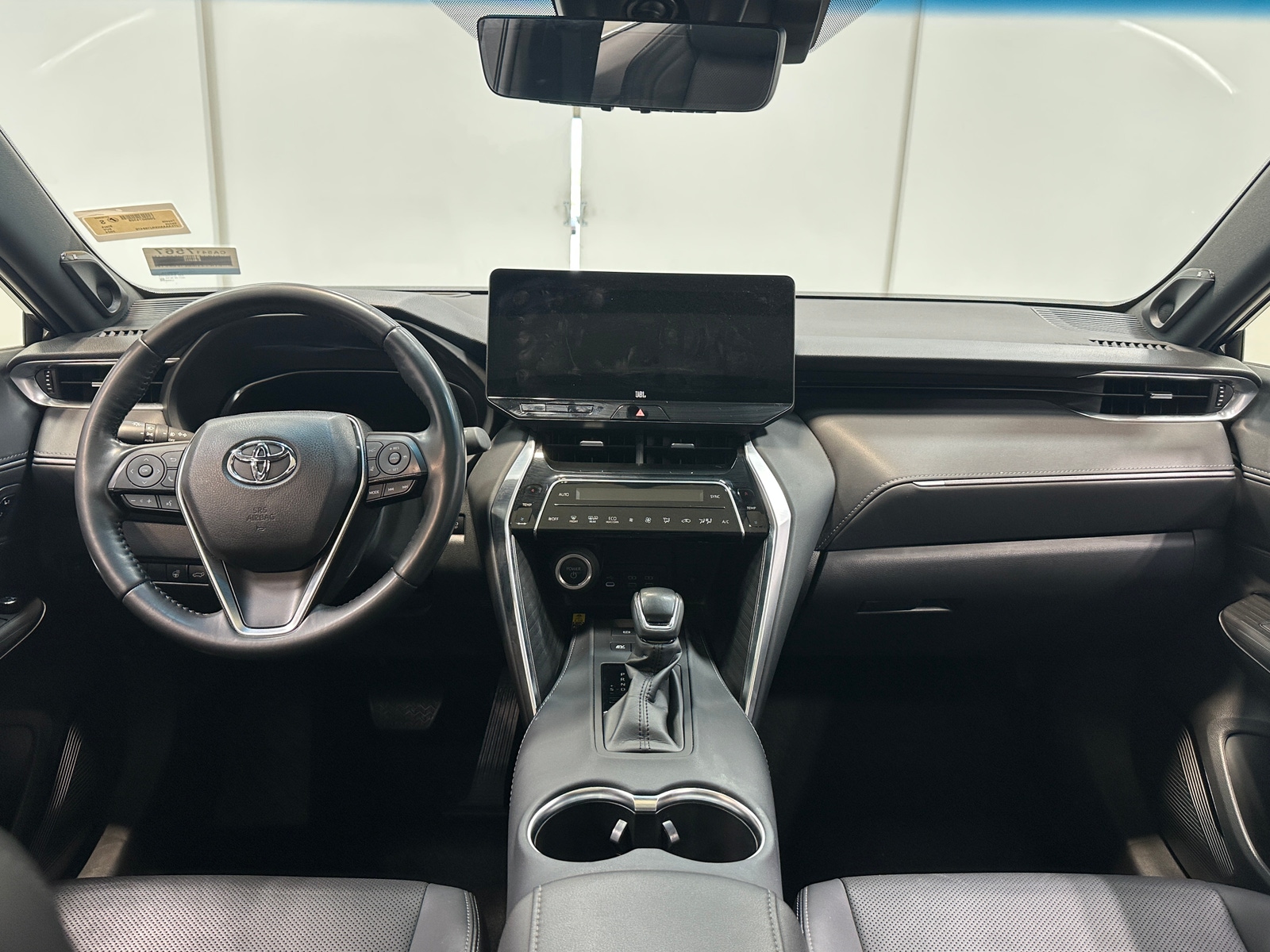 Thumbnail: 2024 Toyota Venza - 2