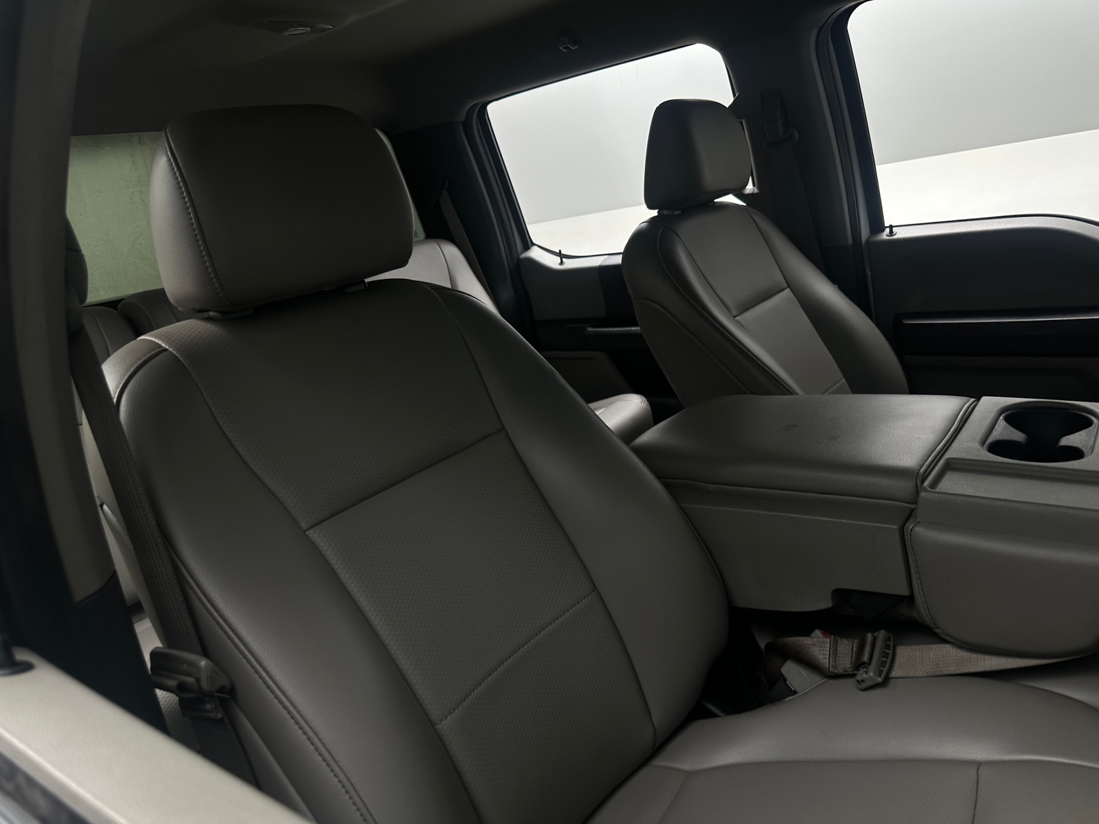 Thumbnail: 2019 Ford Econoline - 2