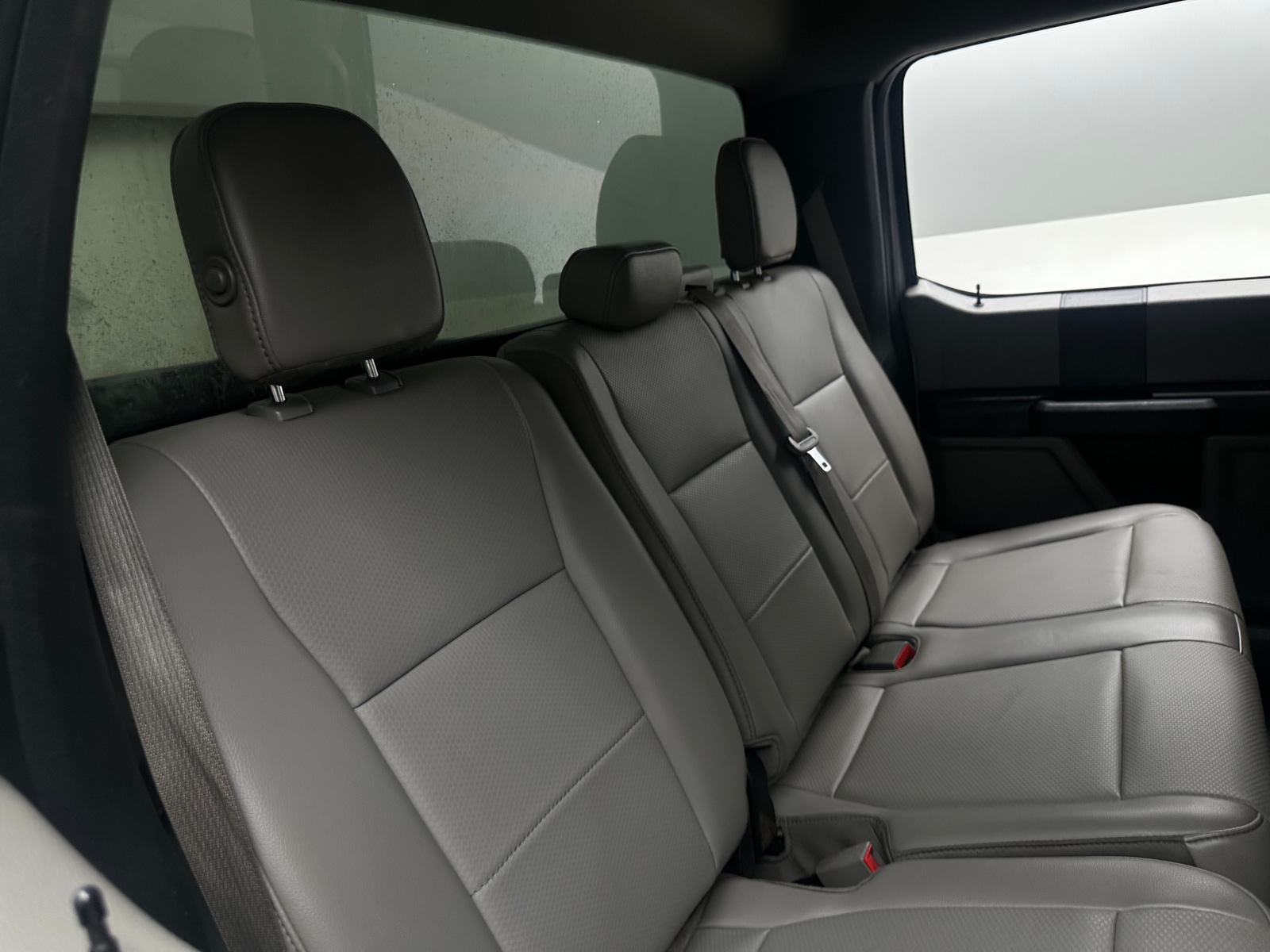 Thumbnail: 2019 Ford Econoline - 6