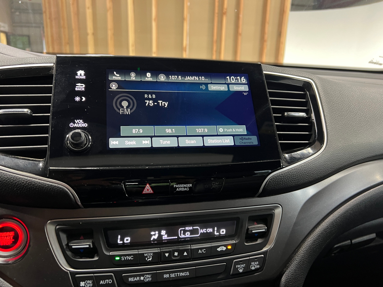 Thumbnail: 2021 Honda Passport - 3