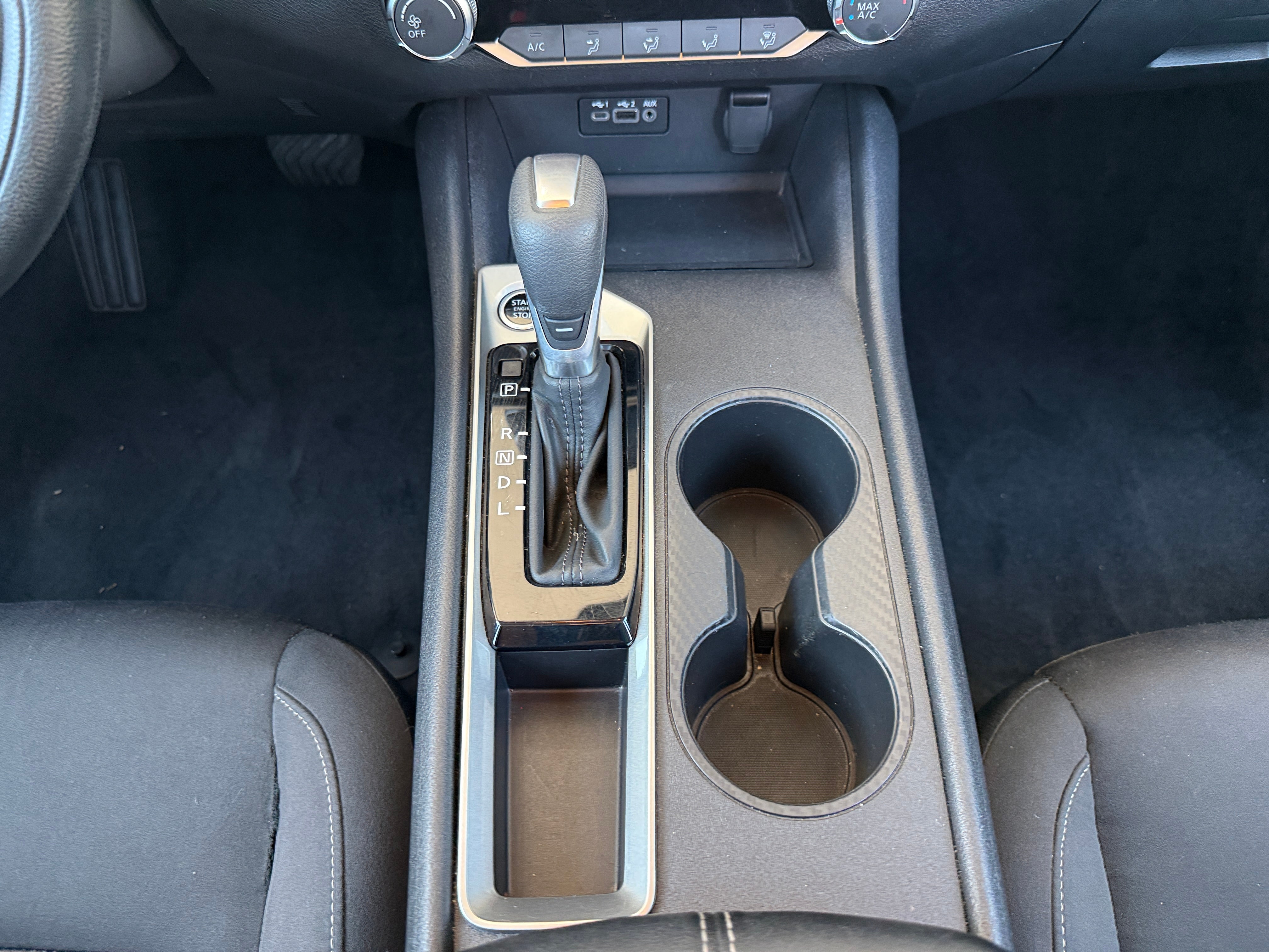 2025 Nissan Altima SV - Photo 4