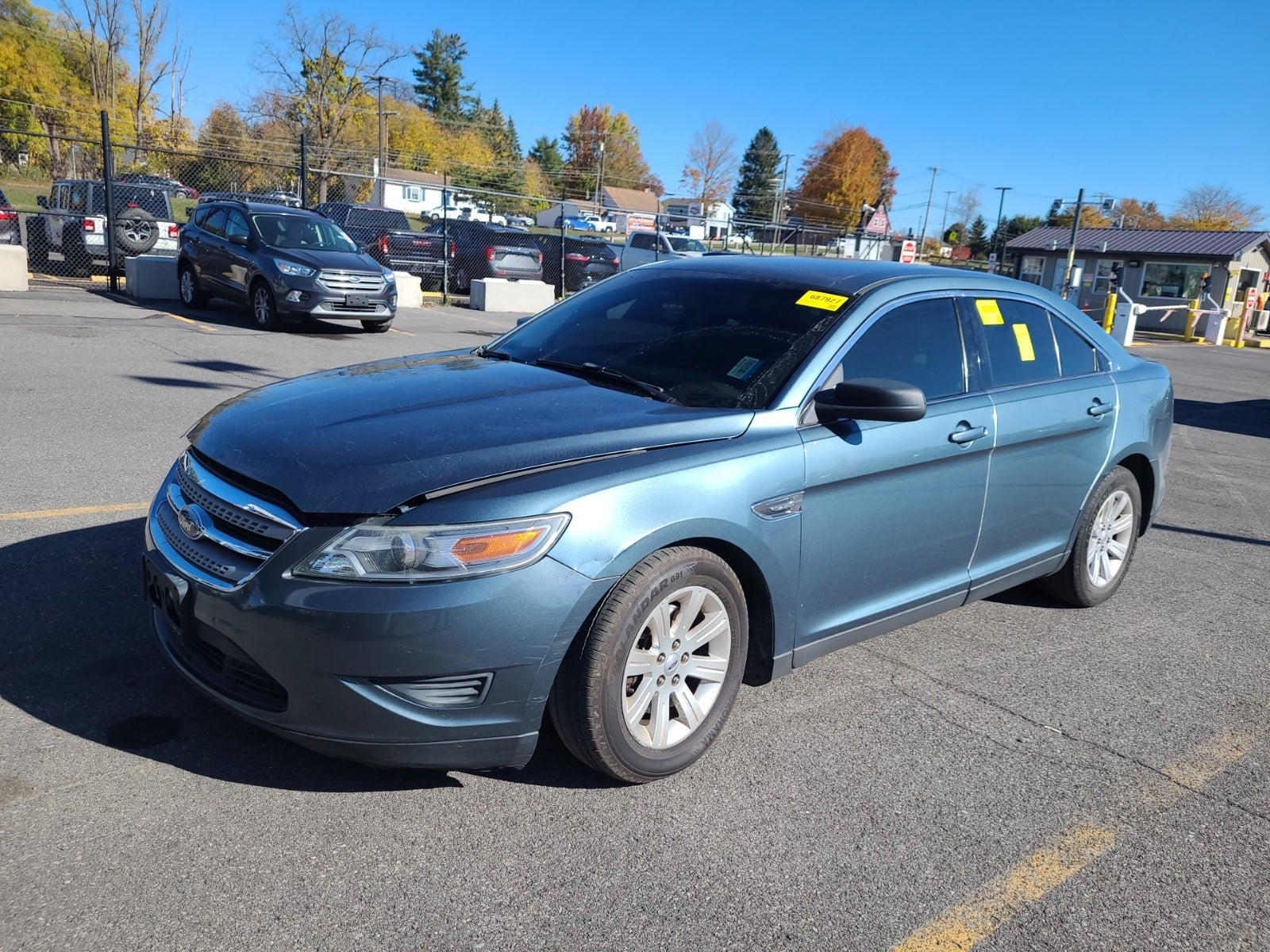 2010 Ford Taurus SE