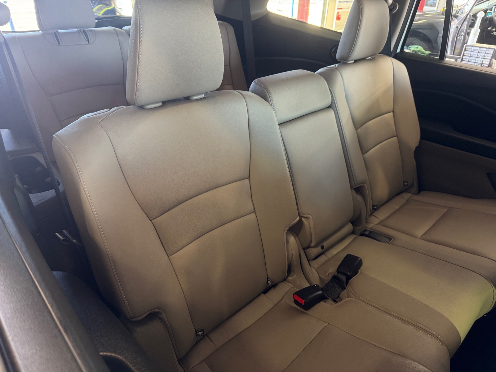 Thumbnail: 2016 Honda Pilot - 5