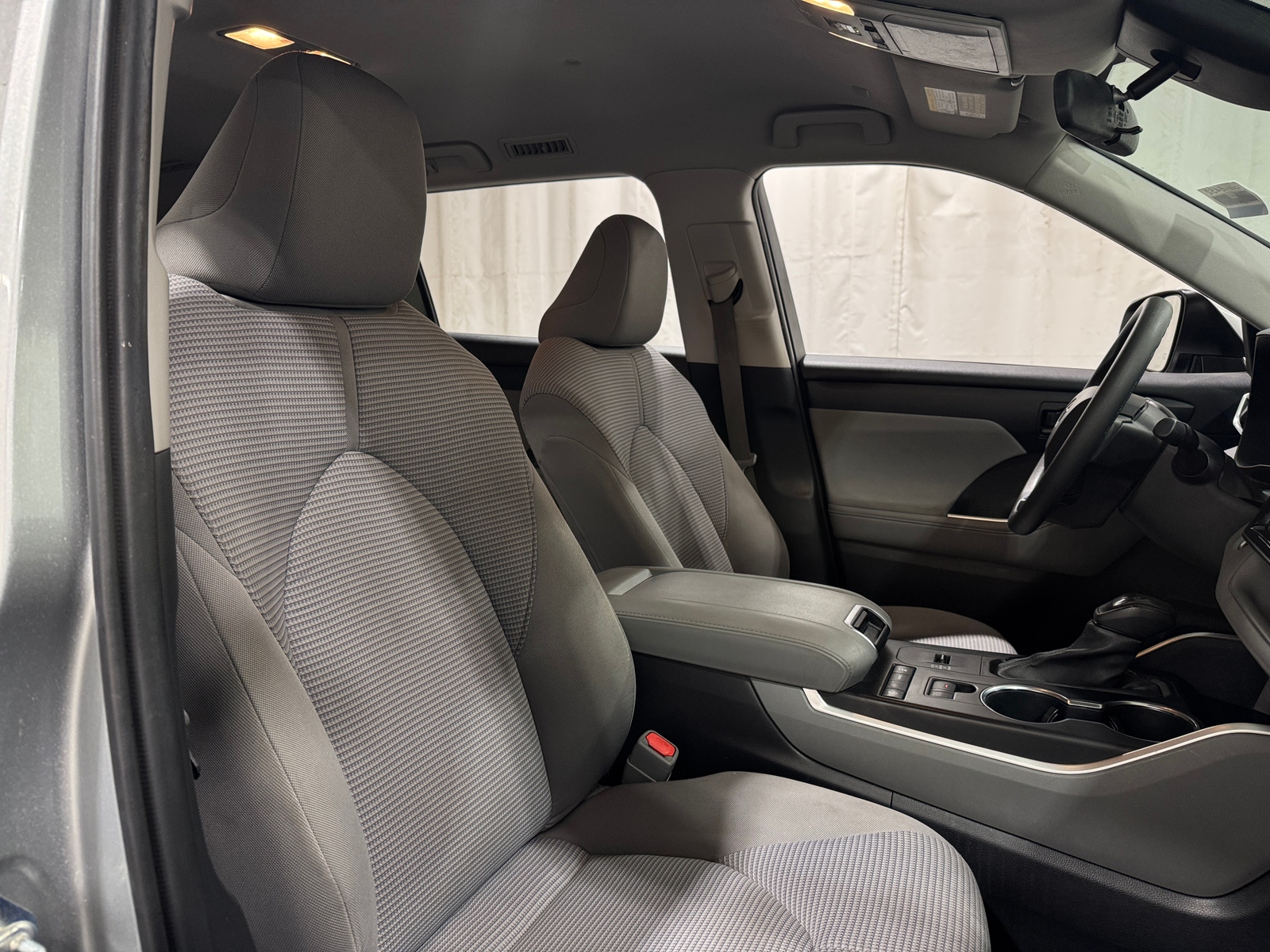 Thumbnail: 2020 Toyota Highlander - 2