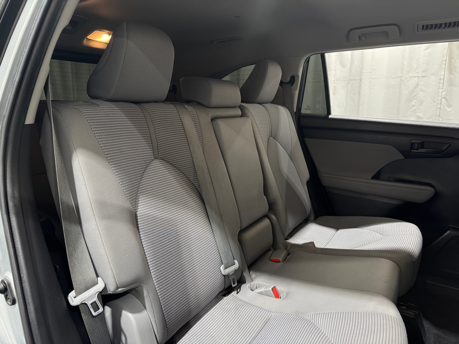 Thumbnail: 2020 Toyota Highlander - 6