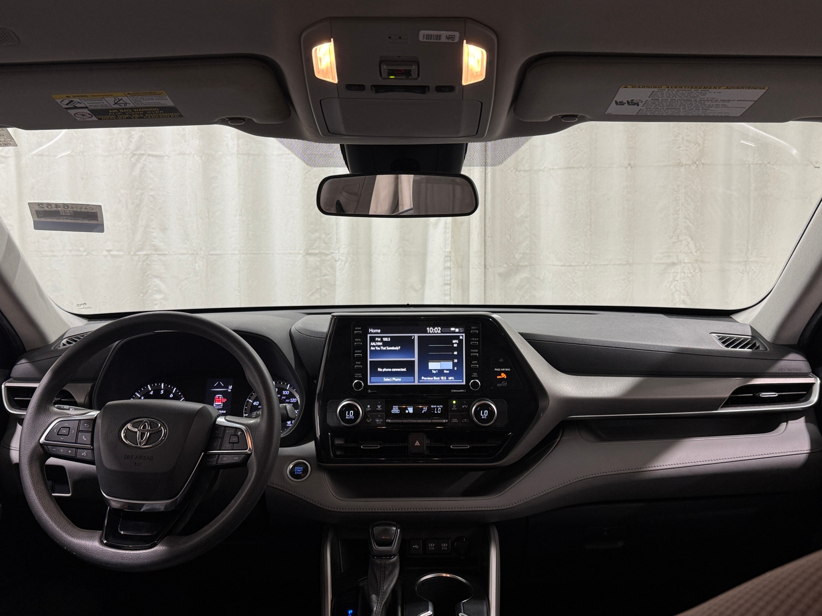 Thumbnail: 2020 Toyota Highlander - 3