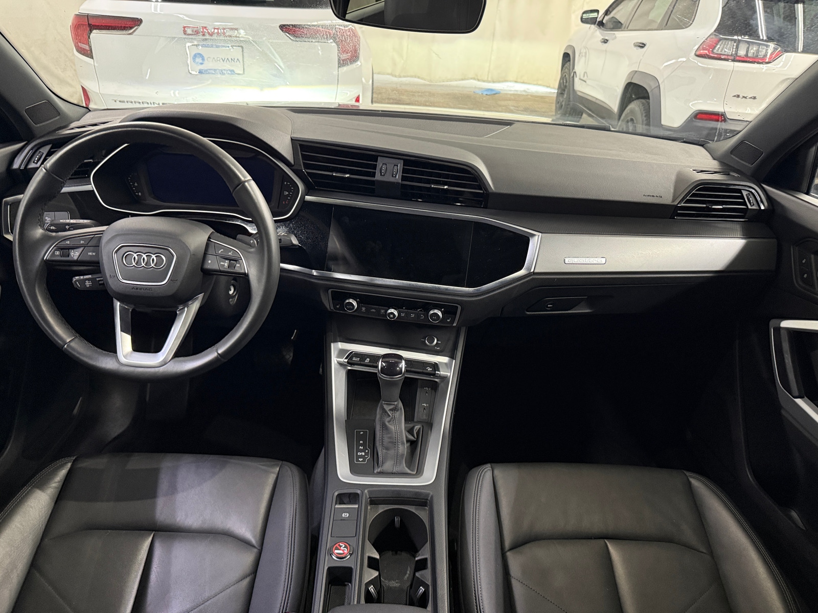 Thumbnail: 2025 Audi Q3 - 2
