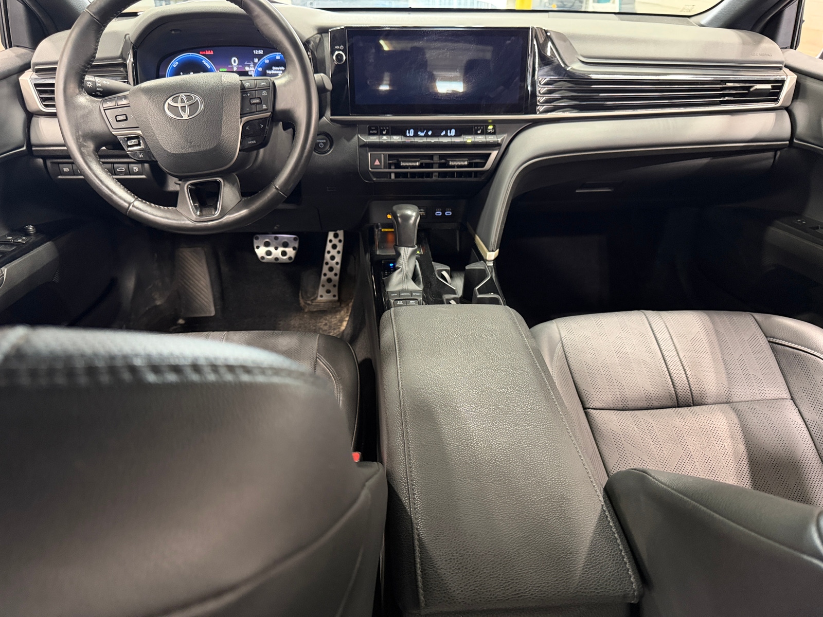 Thumbnail: 2025 Toyota Camry - 2