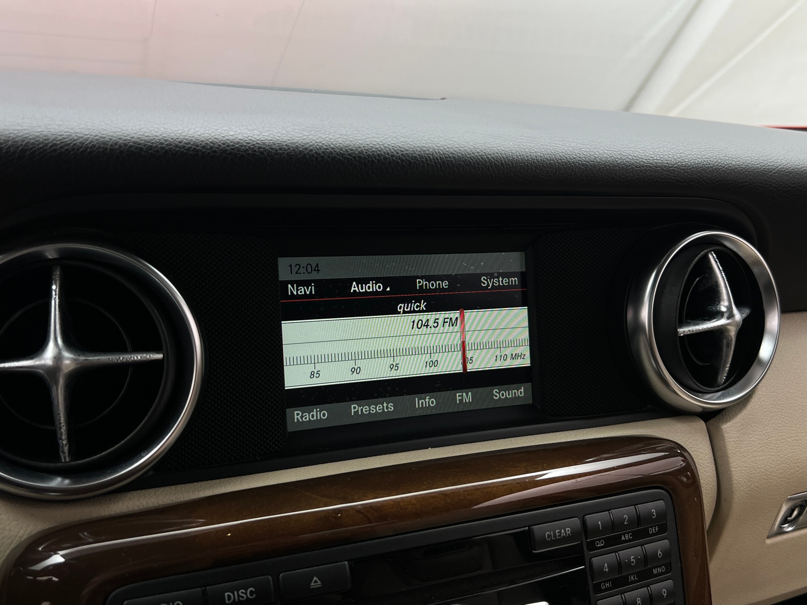 Thumbnail: 2016 Mercedes-Benz SLK - 3