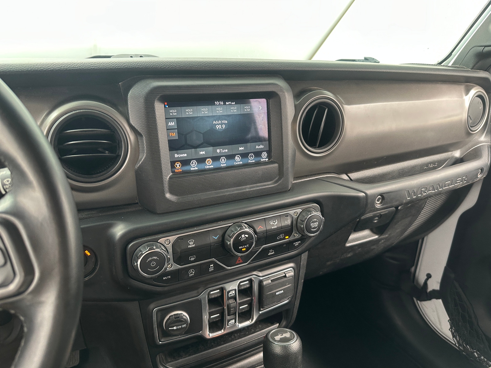 Thumbnail: 2022 Jeep Wrangler - 4