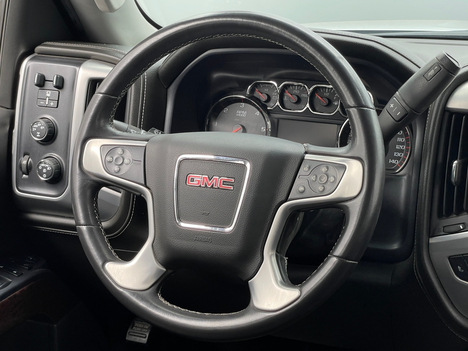 Thumbnail: 2016 GMC Sierra 1500 - 5