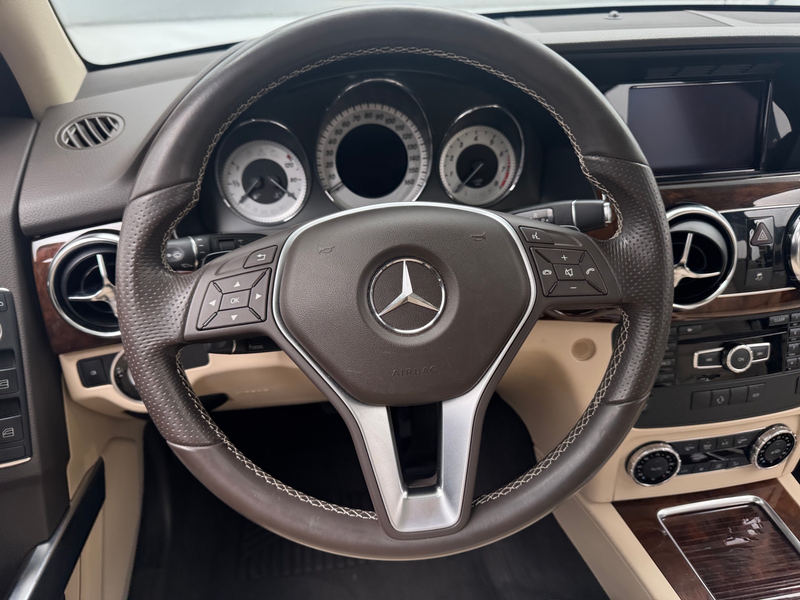 Thumbnail: 2013 Mercedes-Benz GLK - 4