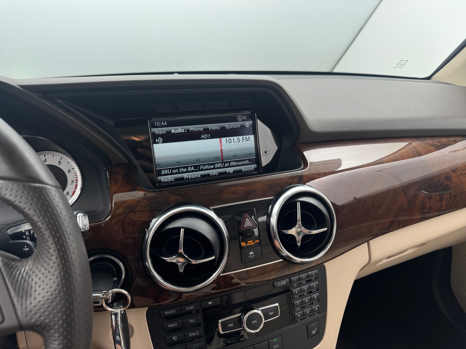 Thumbnail: 2013 Mercedes-Benz GLK - 3