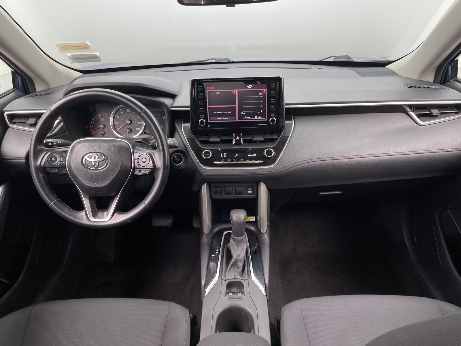 Thumbnail: 2022 Toyota Corolla Cross - 3
