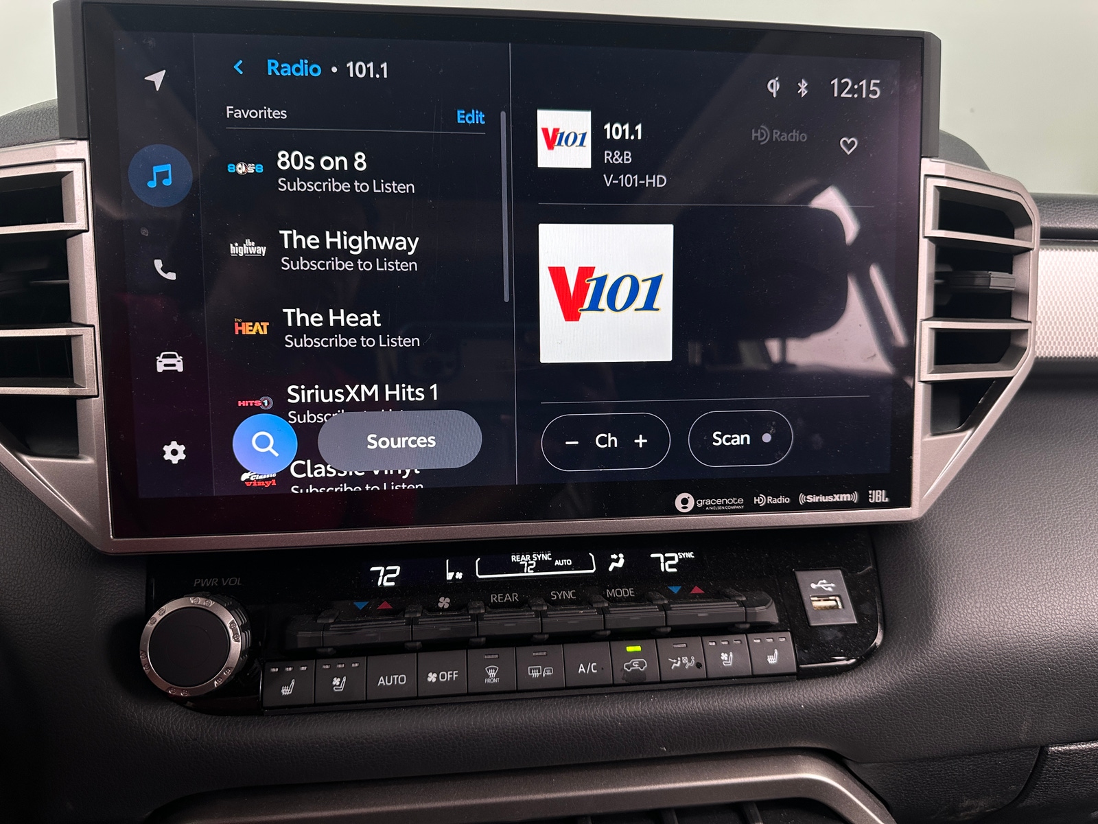 Thumbnail: 2023 Toyota Sequoia - 4