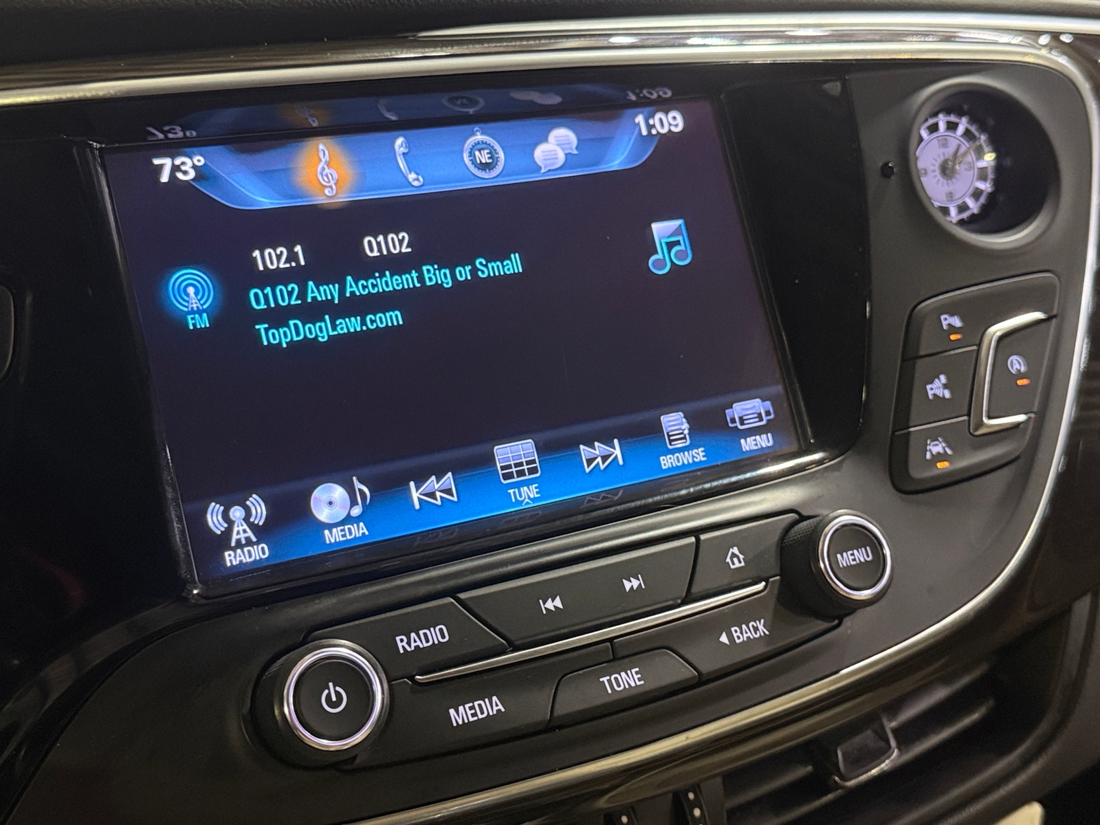 Thumbnail: 2020 Buick Envision - 3
