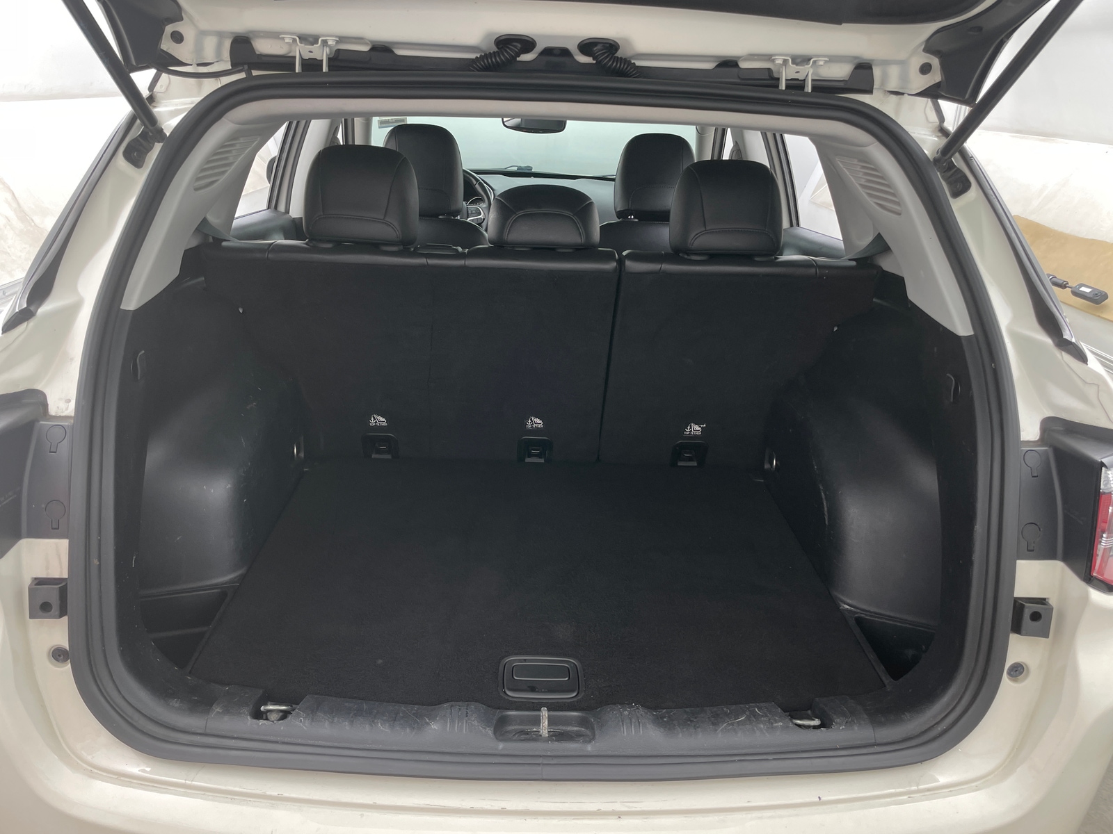 Thumbnail: 2018 Jeep Compass - 7