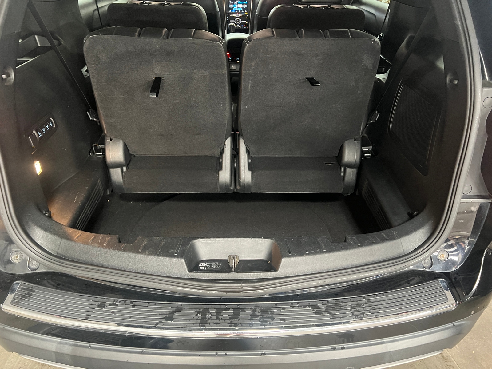 Thumbnail: 2018 Ford Explorer - 6