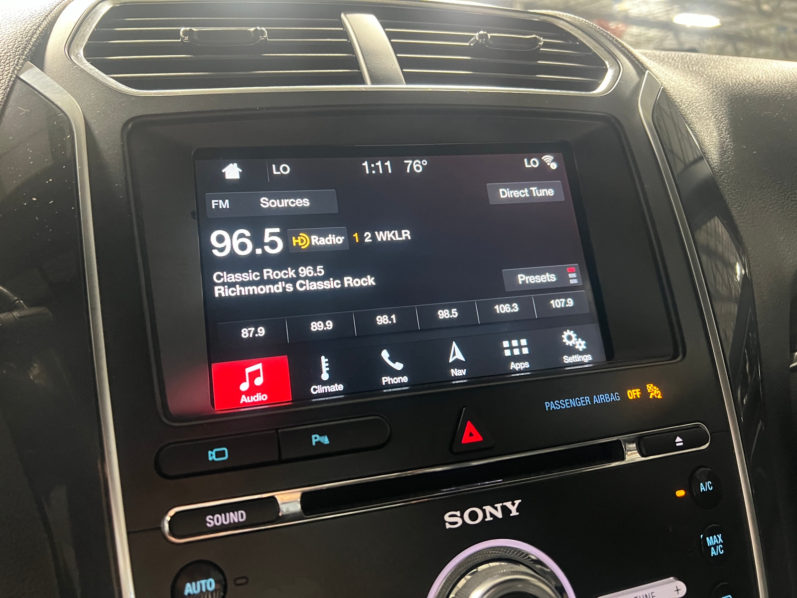 Thumbnail: 2018 Ford Explorer - 3