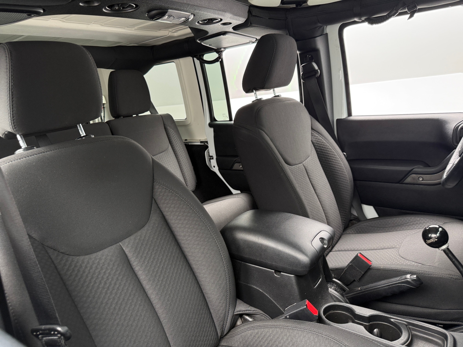 Thumbnail: 2016 Jeep Wrangler - 2