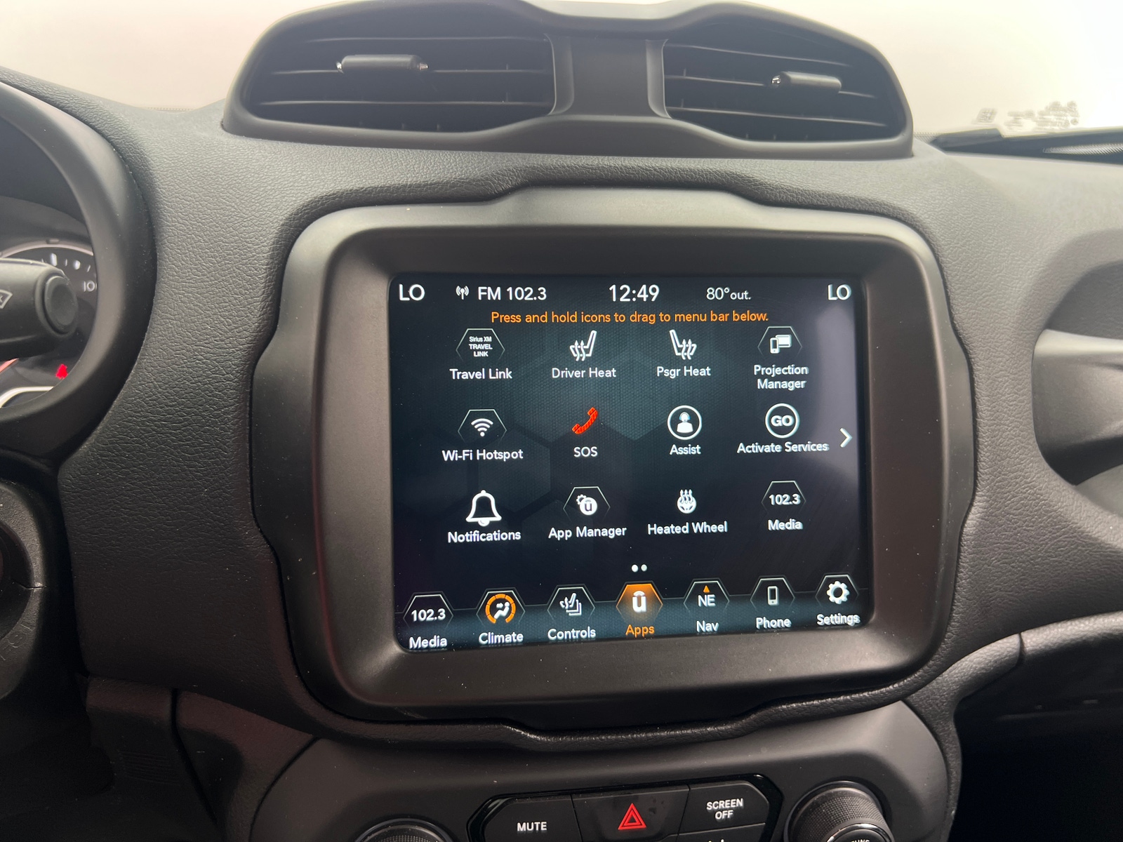 Thumbnail: 2022 Jeep Renegade - 4