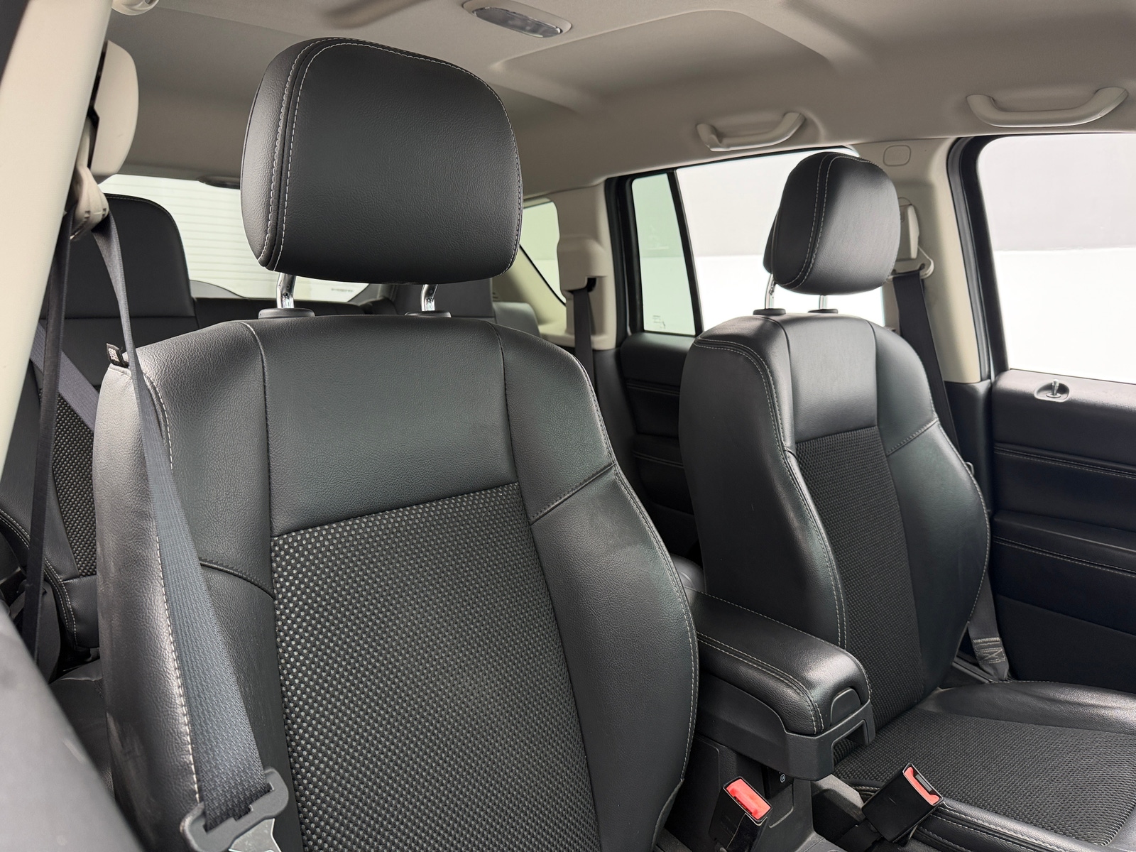 Thumbnail: 2016 Jeep Compass - 2