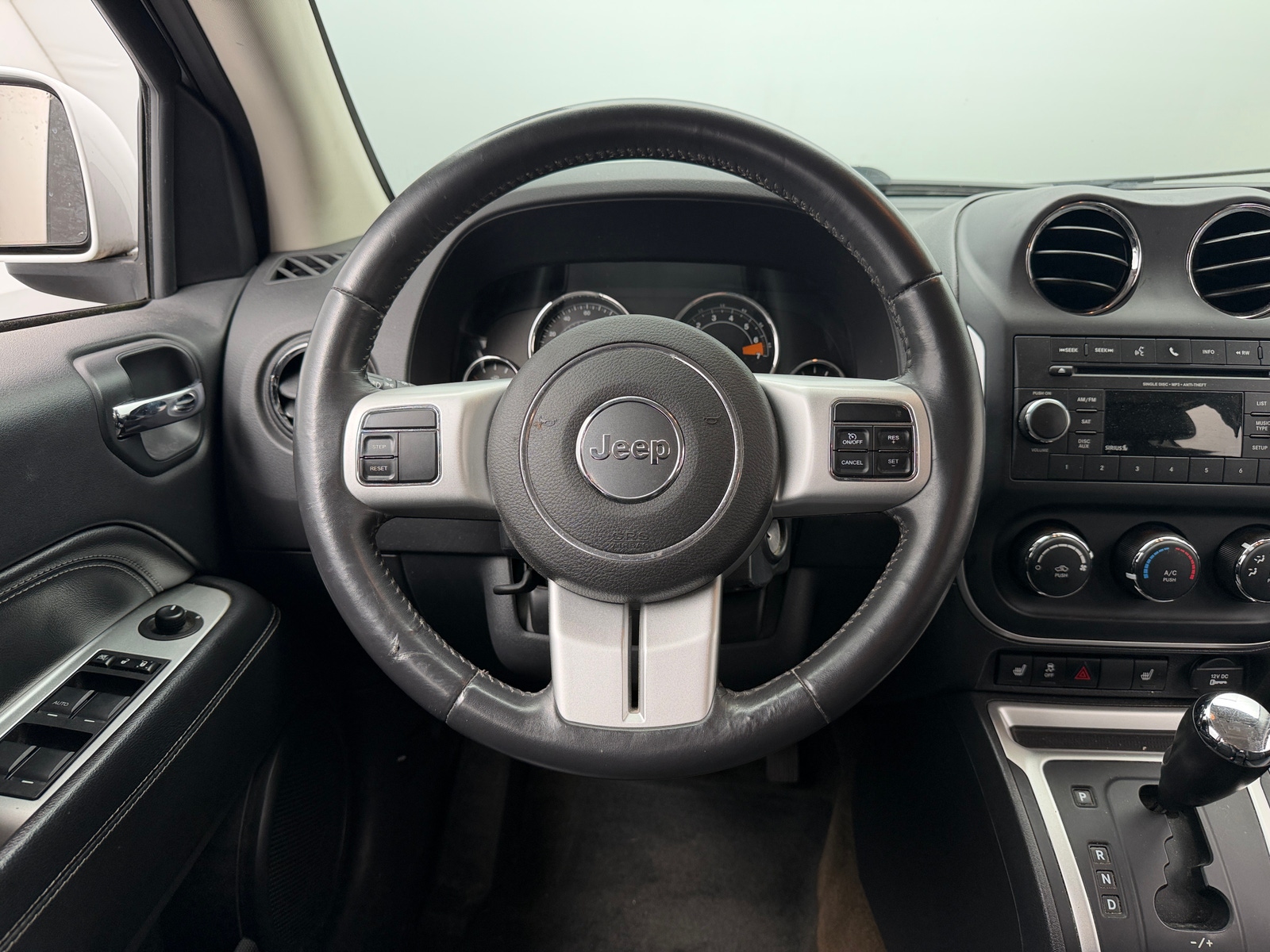 Thumbnail: 2016 Jeep Compass - 5